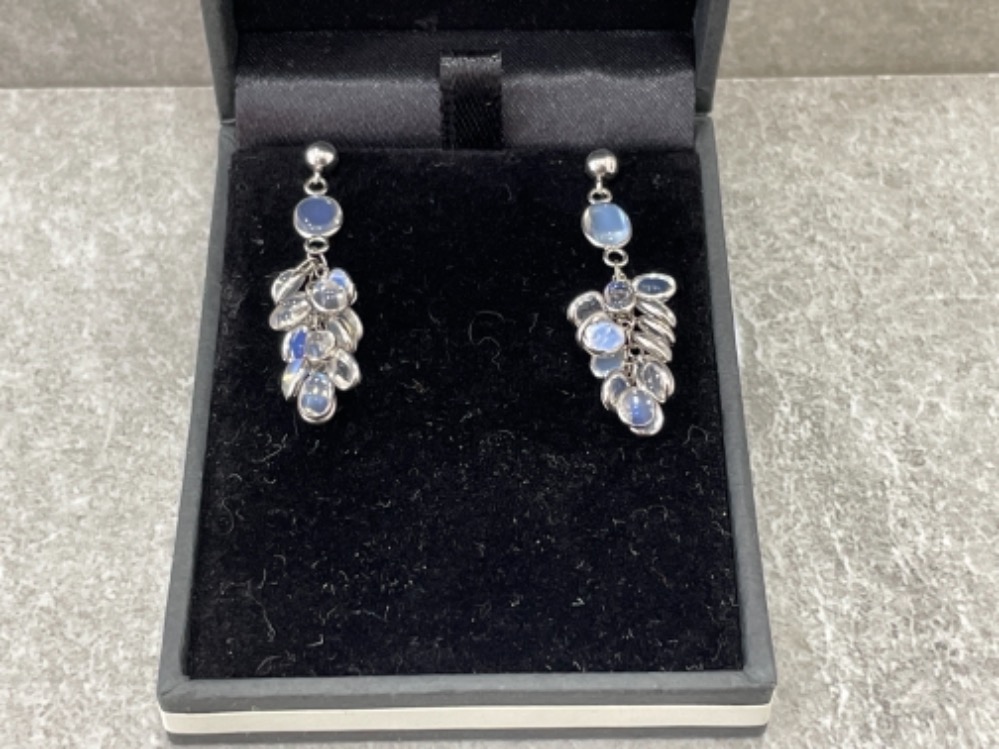 14CT WHITE GOLD PAIR OF AQUAMARINE DROP EARRINGS