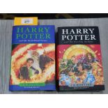 2 HARRY POTTER HARD BACK FIRST EDITION BOOKS INCLUDING THE HALF BLOOD PRINCE AND THE DEATHLY