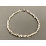 SILVER LADIES ORNATE BRACELET COMPLETE WITH LOBSTER CATCH 6G