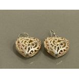 SILVER LADIES HEART DROP EARRINGS FEATURING TWO OPEN CUT HEARTS FITTED ON WIRES 14.1G