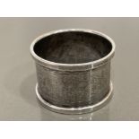 SILVER HALLMARKED NAPKIN RING WITH ENGRAVED PATTERN 17.2G