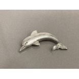 SILVER DOLPHIN BROOCH 7G