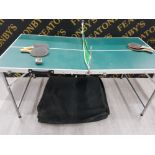 MINIATURE PING PONG TABLE WITH 4 BATS, COMPLETE WITH BLACK CASE 155 X 77 X 69 CM