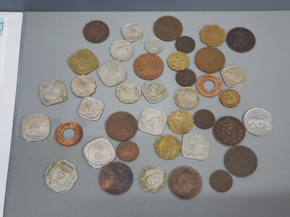 SMALL TRAY OF VARIOUS INDIAN COINS INCLUDING A COUPLE CEYLON, HONGKONG, SINGAPORE PLUS WALLET INDIAN - Image 2 of 8