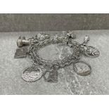 SILVER ORNATE CIRCLE LINK STYLE CHARM BRACELET 42G