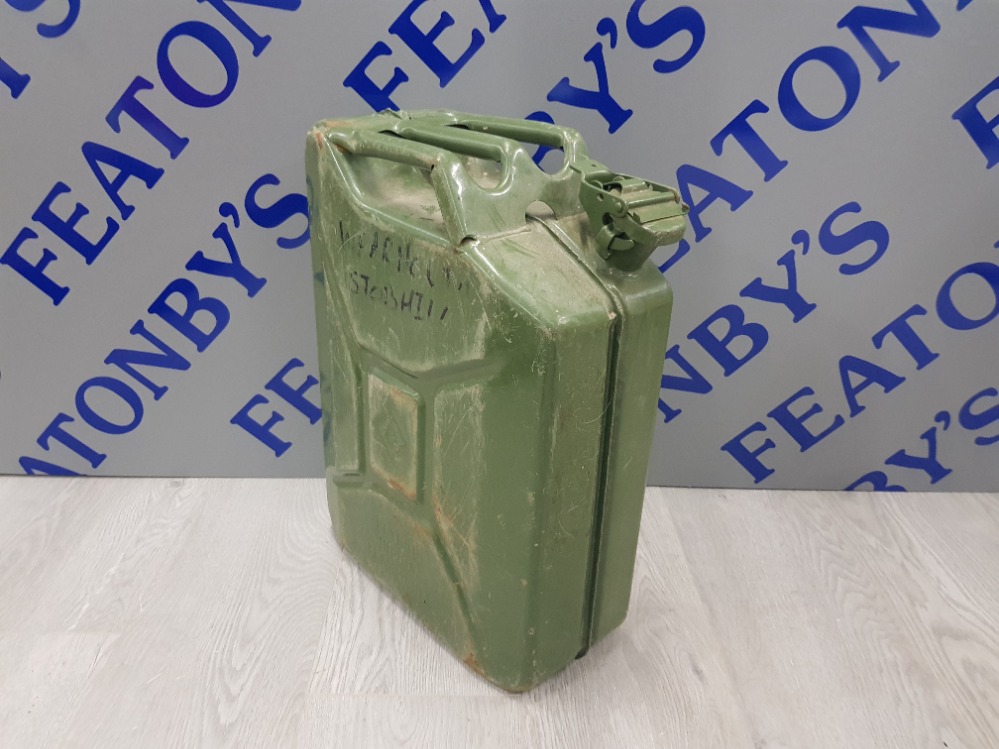20L JERRY CAN IN GREEN - Image 2 of 2