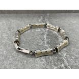 SILVER ORNATE BRACELET WITH MOTHER OF PEARL SET LINKS 24G