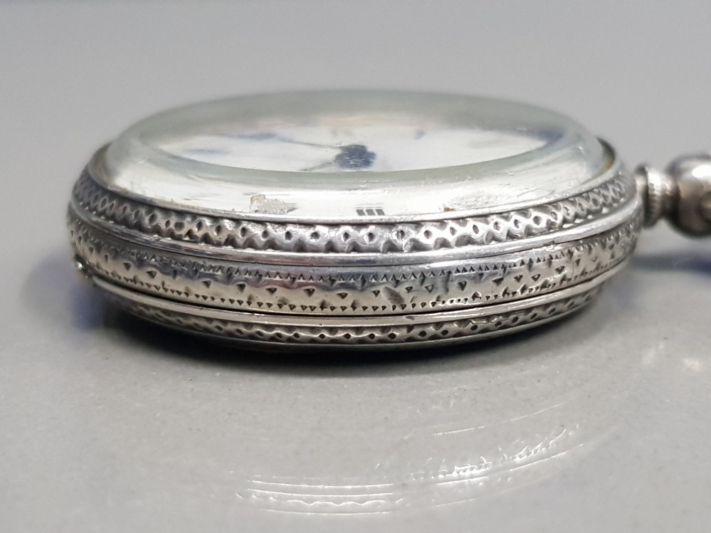 LADIES SILVER POCKET WATCH BIRMINGHAM 1882 WITH WHITE DIAL WITH BLACK ROMAN NUMERAL HOUR MARKERS - Image 4 of 4