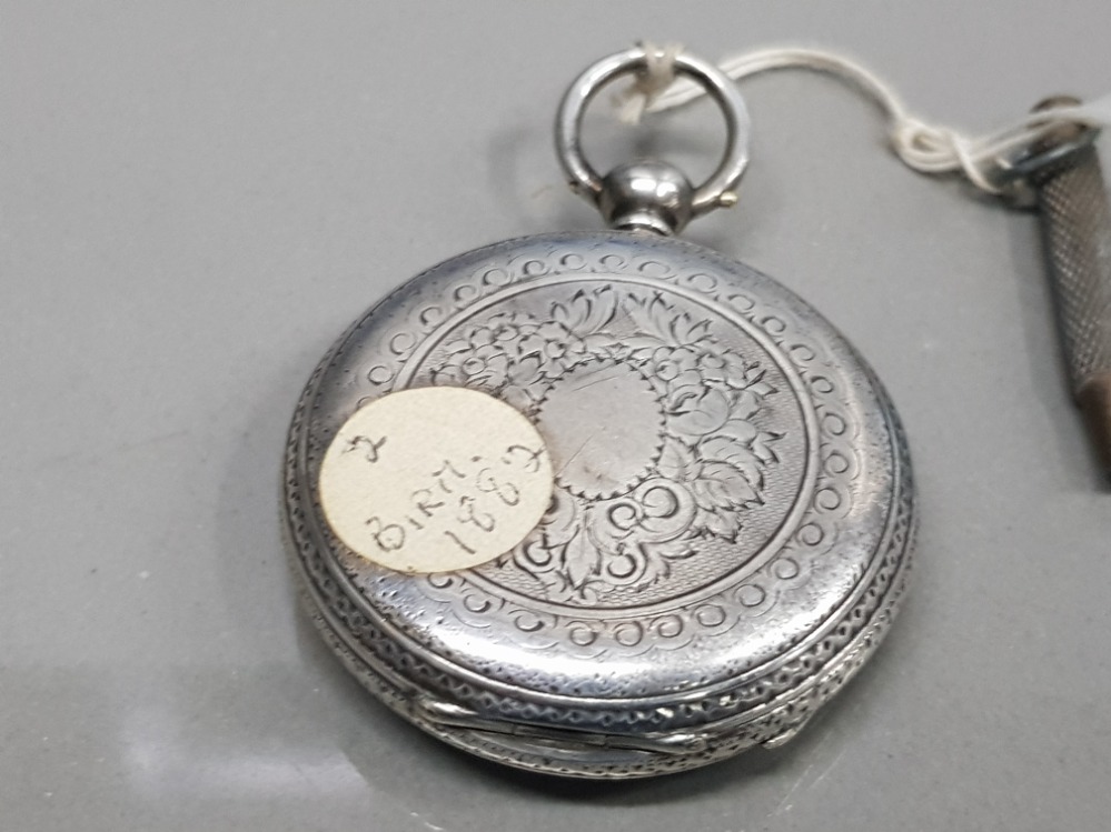 LADIES SILVER POCKET WATCH BIRMINGHAM 1882 WITH WHITE DIAL WITH BLACK ROMAN NUMERAL HOUR MARKERS - Image 2 of 4