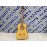 SANTOS MARTINEZ ACOUSTIC GUITAR