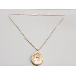 9CT YELLOW GOLD BELCHER CHAIN COMPLETE WITH ROLLED GOLD ORNATE LOCKET SET WITH PEARL AND 2 RED