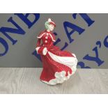 ROYAL DOULTON 2003 CLASSICS CHRISTMAS DAY FIGURINE HN4552