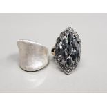 2 WHITE METAL RINGS ONE SET WITH MARCASITE