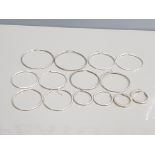 7 ASSORTED PAIRS OF HOOP EARRINGS 33.9G