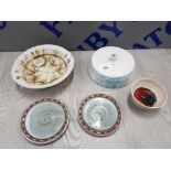 COLLECTABLE POTTERY ITEMS INCLUDES 2 BRIGLIN PLATES AND LAURIE WALSH HOOPLE POTTERY ETC