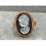 LADIES 9CT GOLD CAMEO RING SET WITH ROPE EDGE 6.4G SIZE L