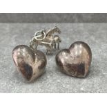 SILVER HEART SHAPED STUDS AND SILVER MARE AND FOAL PENDANT