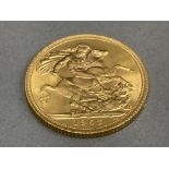 22CT GOLD 1963 FULL SOVEREIGN COIN
