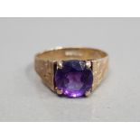9CT YELLOW GOLD PURPLE STONE RING SET IN FOUR CLAW SETTING SIZE M1/2 2.6G GROSS