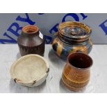 4 PORCELAIN ITEMS INCLUDING A TOBACCO JAR, ASHTRAY AND 2 POTS