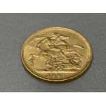 22CT GOLD 1895 FULL SOVEREIGN COIN STRUCK IN MELBOURNE