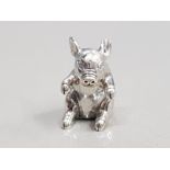 SILVER FIGURE OF A PIGLET 12.1G