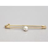 9CT YELLOW GOLD PEARL BROOCH 1G GROSS