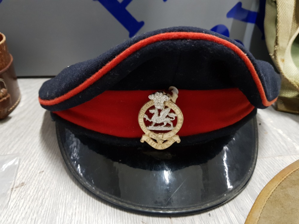 COLLECTION OF MILITARY MEMORABILIA INCLUDING AUSTRALIAN OFFICERS HATS ROYAL QUEENSLAND REGIMENT, - Image 7 of 10