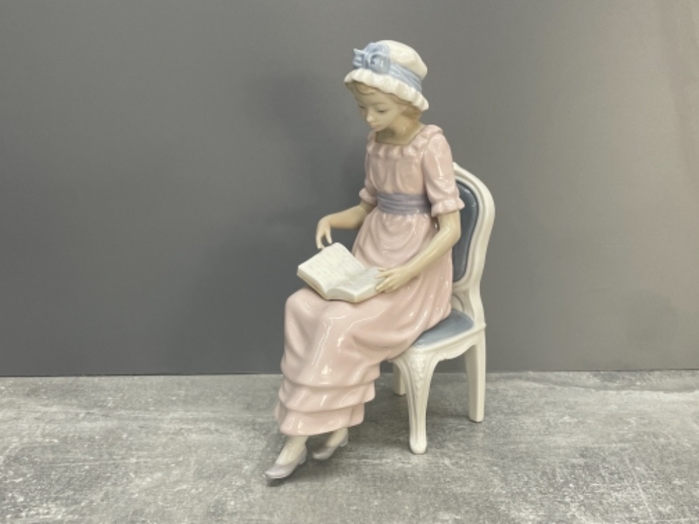 LLADRO 5084 MY POEMS