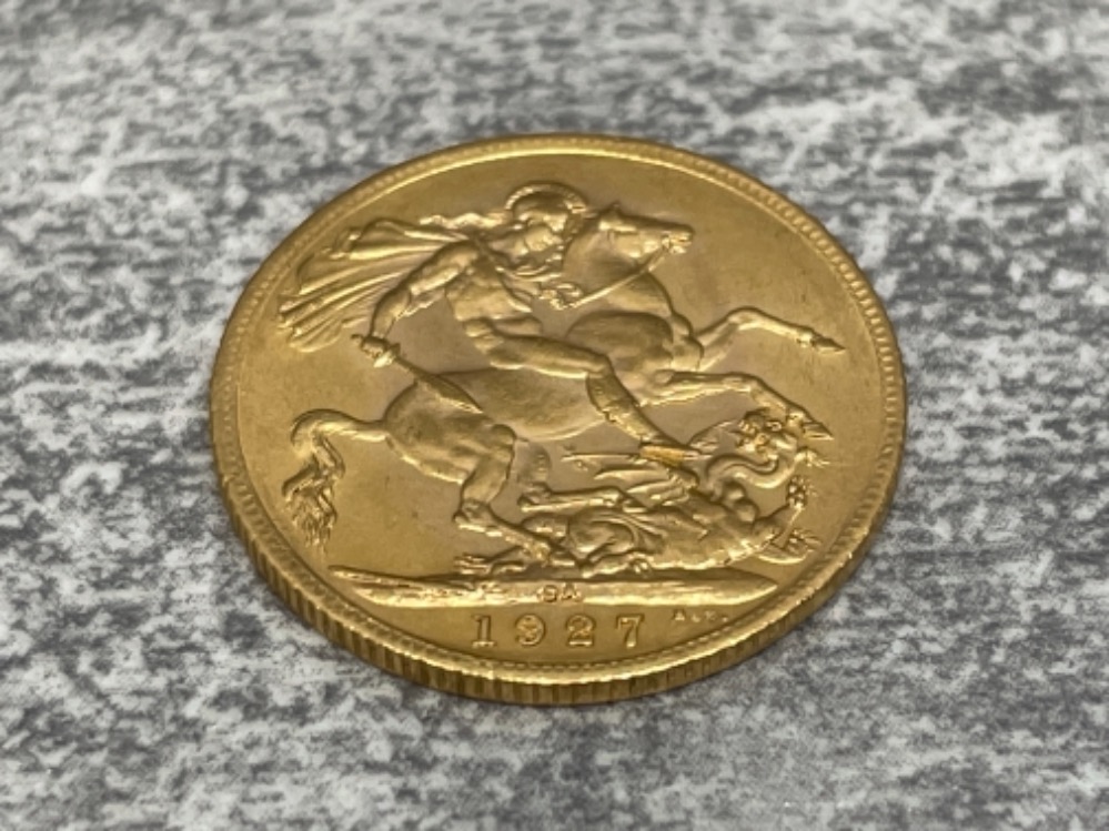22CT GOLD 1927 FULL SOVEREIGN COIN STRUCK IN SOUTH AFRICA