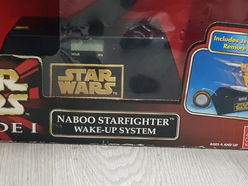 STAR WARS EPISODE 1 NABOO STARFIGHTER WAKE UP SYSTEM TOGETHER WITH STAR WARS DARTH VADER LED LITE - Bild 2 aus 3