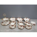 20 PIECE ROYAL ALBERT OLD COUNTRY ROSE TEA SERVICE