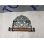 CAST METAL ST PANCRAS FIXTURE TOILET ROLL HOLDER