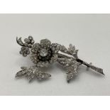 BEAUTIFUL ANTIQUE 15CT WHITE GOLD DIAMOND FLOWER LEAF BROOCH SET FLOWER 53 ROSE CUT DIAMONDS AND