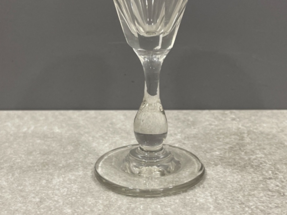 EARLY 19TH CENTURY DRINKING GLASS CONICAL DRAWN BOWL BLADE CUT ABOVE INVERTED BALUSTER STEM UPON - Image 3 of 3