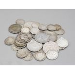 SILVER AND WHITE METAL COINS TO INCLUDE BADLY WORN THREEPENCE SIXPENCE AND SHILLINGS 89.3G