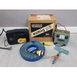 BOX OF MISCELLANEOUS TO INCLUDE EUMIG P8 PROJECTOR IN BOX DIGITAL TYRE INFLATOR DAVENSET JUNIOR 1