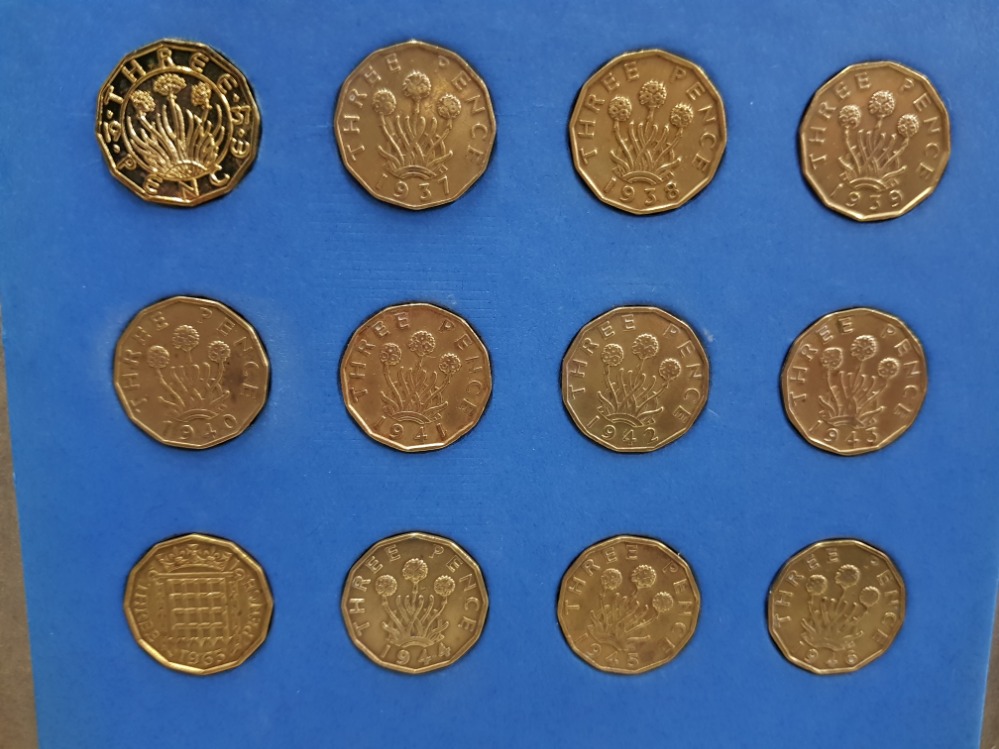 COLLECTION OF APPROXIMATELY 32 BRASS 3 PENCE COINS FROM 1937 TO 1967, ALSO TO INCLUDE EDWARD VIII - Image 2 of 4