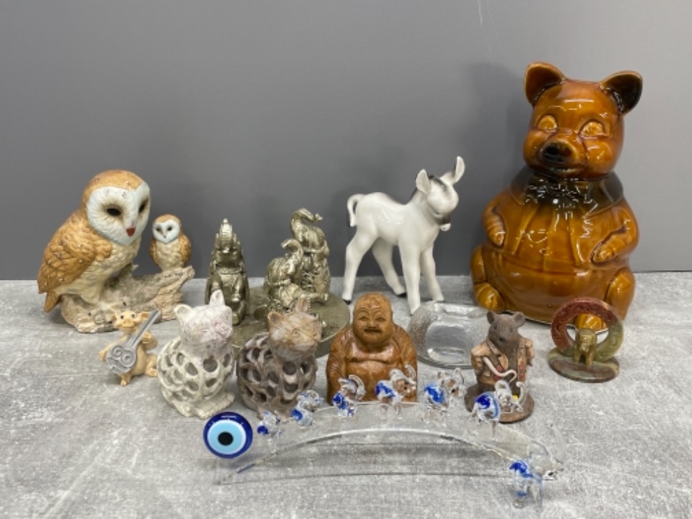 BOX OF ANIMAL ORNAMENTS