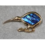 ARIKI PAUA KIWI BROOCH IN ORIGINAL CASE WITH CERTIFICATE