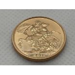 22CT GOLD 2013 FULL SOVEREIGN COIN UNC