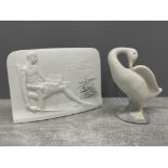 LLADRO GOOSE AND SOCIETY PLAQUE IN GOOD CONDITION