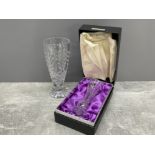 ROYAL DOULTON CRYSTAL VASES AND EDINBURGH CRYSTAL BOXED BUD VASE