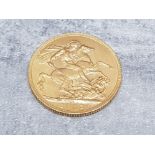 22CT GOLD 1925 FULL SOVEREIGN COIN STRUCK IN SOUTH AFRICA