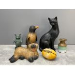 6 VARIOUS ORNAMENTS INCLUDING CATS AND A PENGUIN