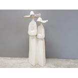 LLADRO FIGURE 4611 TWO NUNS