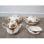 4 PIECES OF COLLECTABLE OLD COUNTRY ROSES BY ROYAL ALBERT INCLUDES 2 TUREENS, GRAVY BOWL AND TEA