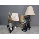 A BOX CONTAINING 5 LAMPS INCLUDING GLITTER LAVA LAMP ANGLEPOISE DESK LAMP ETC