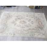 VERY LARGE FLORAL PATTERNED WOOL RUG WITH THRILLED EDGES 252CM BY 150CM