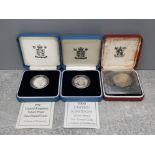 ROYAL MINT SILVER PROOF 2000 £1 ROYAL MINT SILVER PROOF 1992 £1 ROYAL MINT 1973 EEC 50P